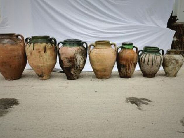 Konya Green Amphora, Large — row of seven large amphorae in terracotta and cream with green-glazed necks